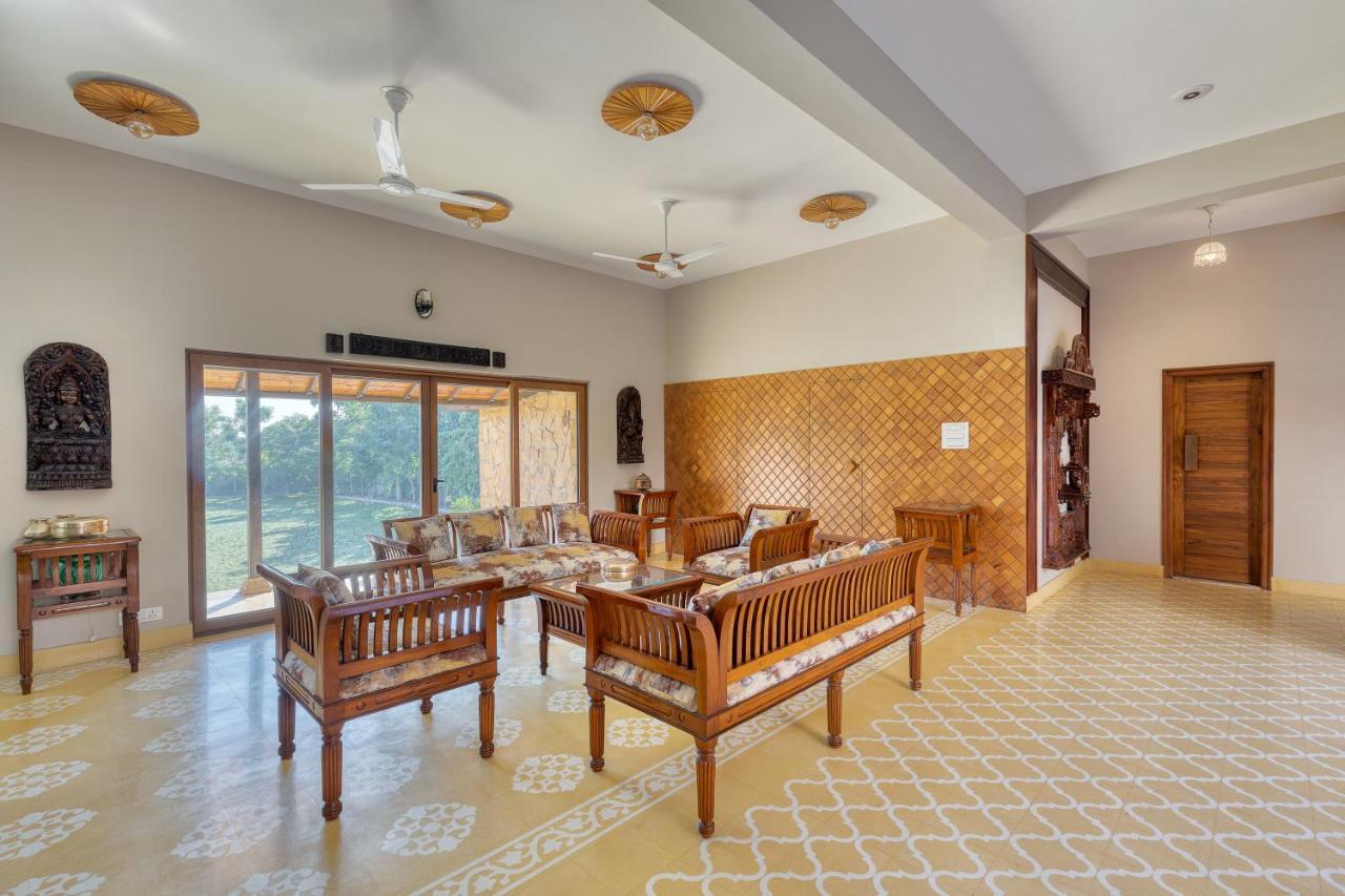 The Kutchh Courtyard Apartment Kukma Exterior photo